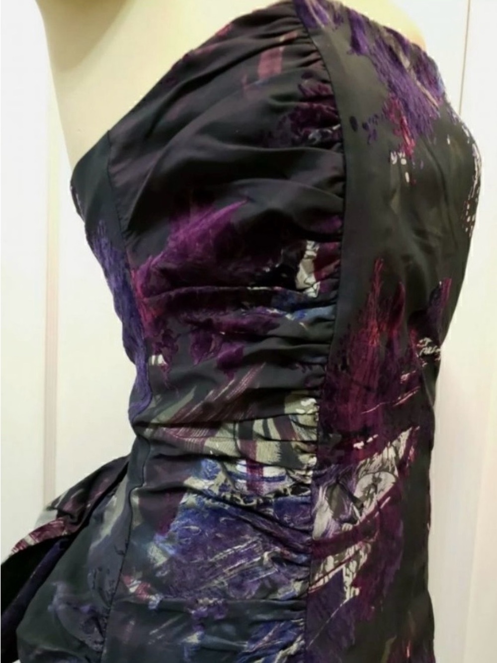 Rare 💕💜🖤 Betsey Johnson Velvet Flocked Taffeta Bustle Dress, size 4 EUC 💕💜🖤